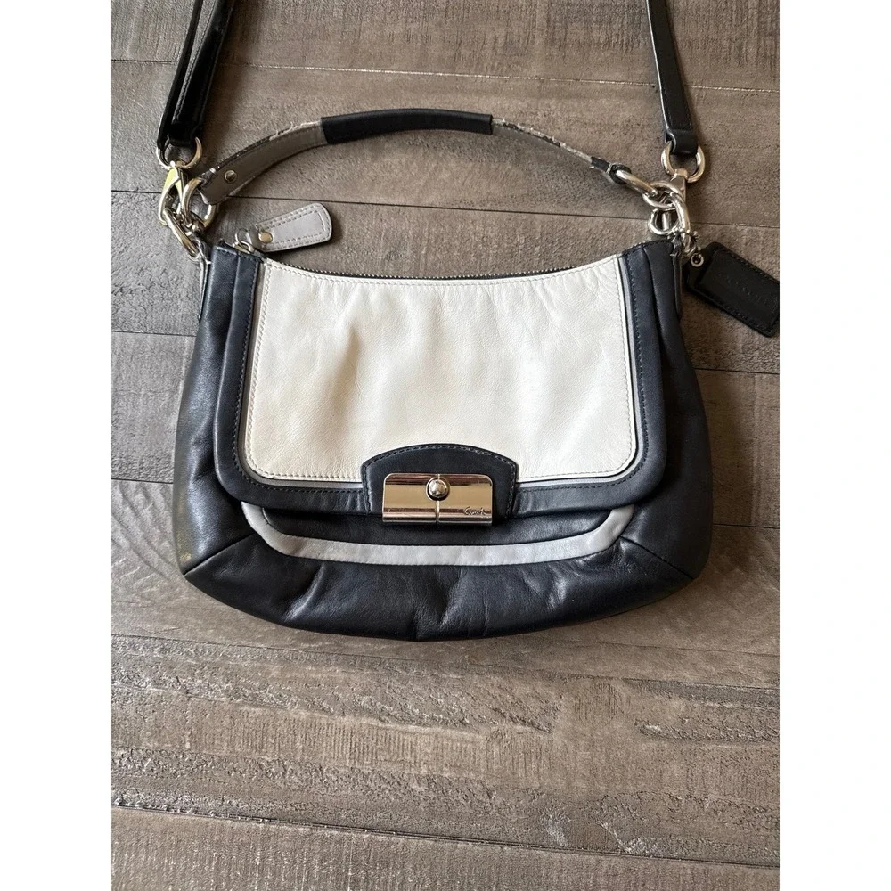 Coach B1393-F23084 Kristin Spectator Hobo Black White Convertible Y2K - Picture 2 of 10